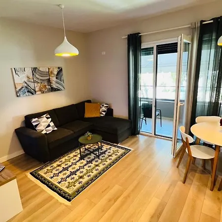 Apartmán Vala Mar Plazhi San Pietro
